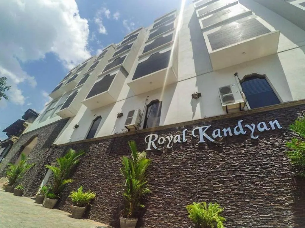 Royal Kandyan Hotell