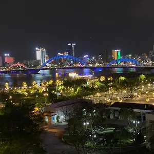 ** Hotel Euro Star Riverside Vietnam