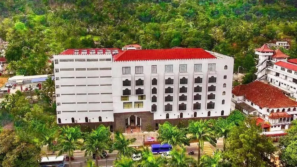Royal Kandyan Hotel Kandy
